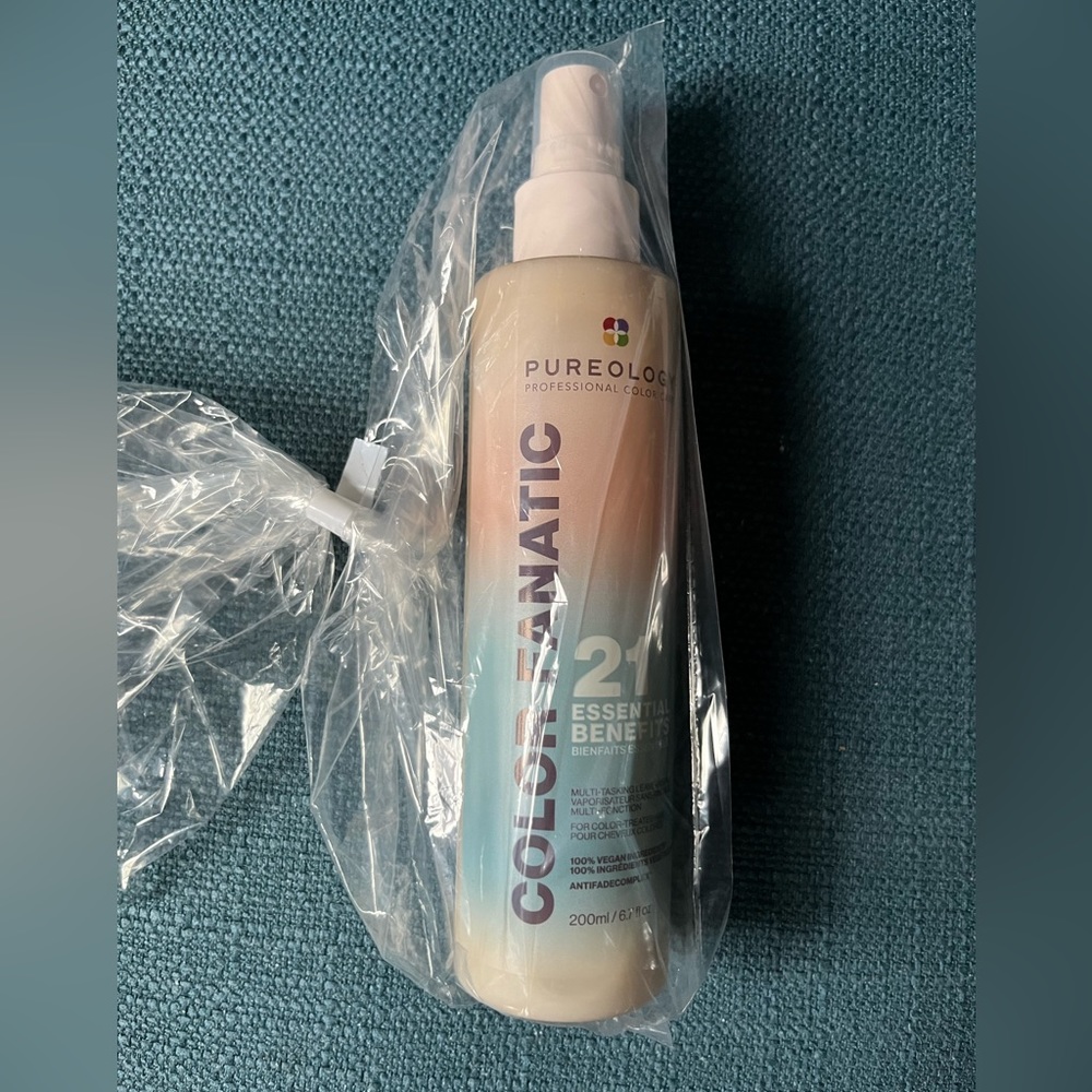 Color Fanatic Multi-Tasking Leave-In Conditioner 6.7oz - Picture 2 of 3